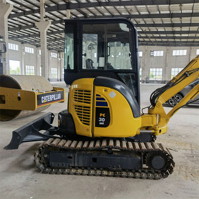 Asal Jepang PC30 Digunakan Komatsu Excavator PC30 Crawler Excavator Bekas Komatsu Hydraulic Excavator PC30
