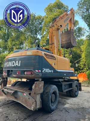 Hyundai 210 Excavator Di India Hyundai 215-9T Digunakan 21.5Ton Hyundai Crawler Excavator