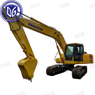Kinerja yang dapat diandalkan USED PC220-7 excavator dengan pegangan dan traksi yang ditingkatkan