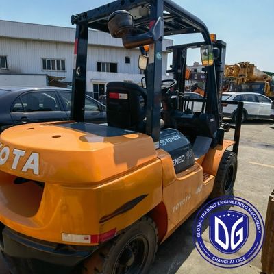 4t 8FDA40 Toyota bekas Forklift Mesin hidrolik Forklift bekas yang kuat
