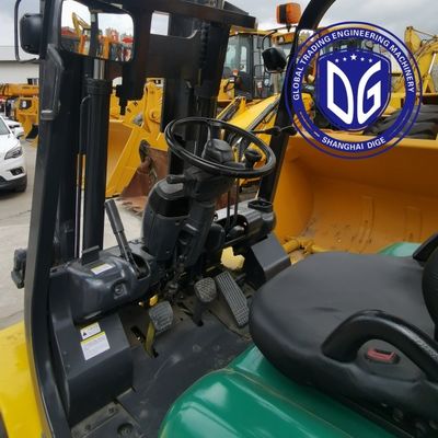 5t Komatsu FD50 Mesin hidrolik forklift bekas yang kuat