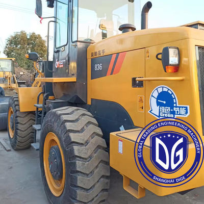 Liugong Loader 836 bekas dengan kapasitas ember standar 1,7m3