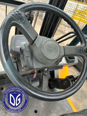 3t 8FDA30 Toyota bekas Forklift Mesin hidrolik Forklift bekas yang kuat