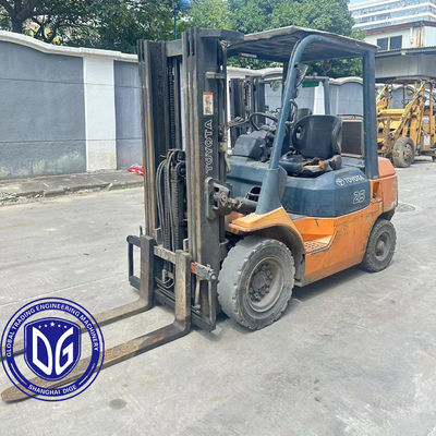 Original Toyota 2.5t Forklift tahan lama dan dalam kondisi baik Biaya pemeliharaan rendah