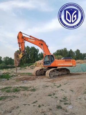 Digunakan Doosan DX500LC 50 Ton Excavator Dengan Kontrol yang Tepat atas Penggalian