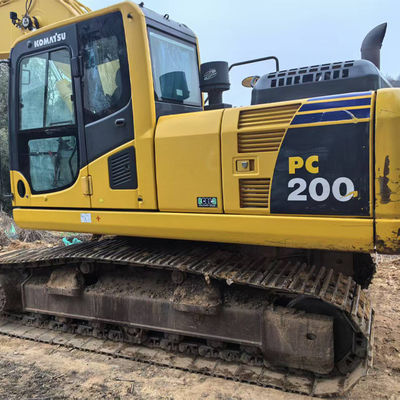 Rasakan Kinerja Superior Komatsu Excavator PC200 dengan Hydraulic Driving Form