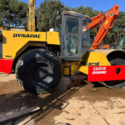 Antarmuka USB dan gaya mesin EFI Kombinasi yang sempurna untuk Road Roller Dynapac