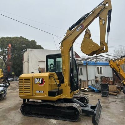 Digunakan Caterpillar Excavator 5.6km / H Kecepatan dan Manuver untuk sibuk situs rekonstruksi perkotaan