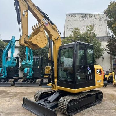 Digunakan Caterpillar Excavator 5.6km / H Kecepatan dan Manuver untuk sibuk situs rekonstruksi perkotaan