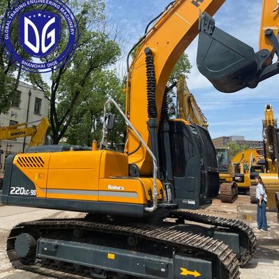 Ekskavator Hyundai 220LC-9S Bekas Dengan Mesin Cummins Siap Dikirim ke Oman