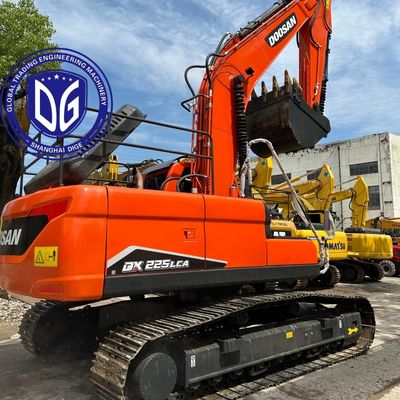 Digunakan Doosan DX225 Excavator Dapat diandalkan Murah Peralatan Berat
