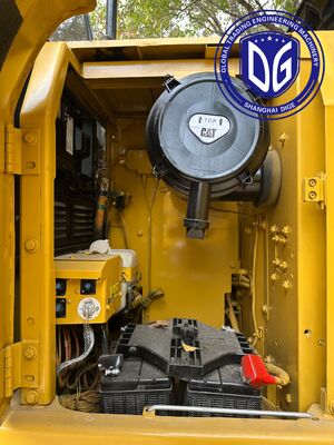 Caterpillar 320D yang Dapat Dipercaya dan Digunakan Sekarang Tersedia untuk Pengiriman ke Bolivia