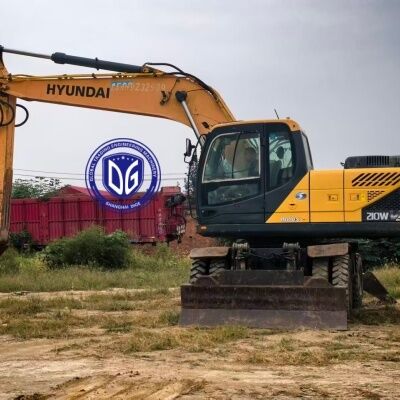 Inggris Digunakan Hyundai 210W-9VS Wheel Excavator untuk Dijual Hot Selling 21Ton Excavator