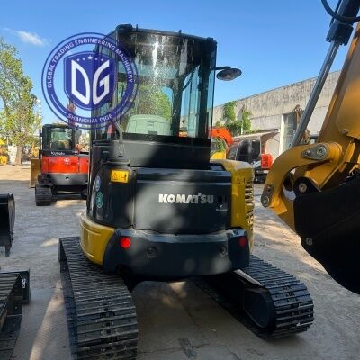 Ekskavator Mini Komatsu PC40 Jepang Bekas 4 Ton Penggali Hidraulik Kecil Jam Kerja Rendah